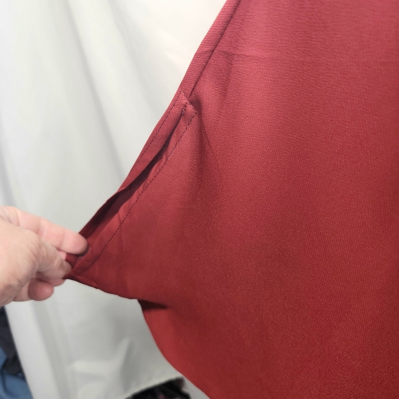 VIMPUNEC Maroon Oversized Cape Style Top Size Medium - Picture 6 of 11